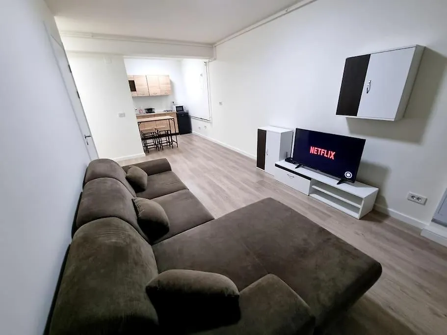 Apartament Cwa 2 Aeroport Otopeni
